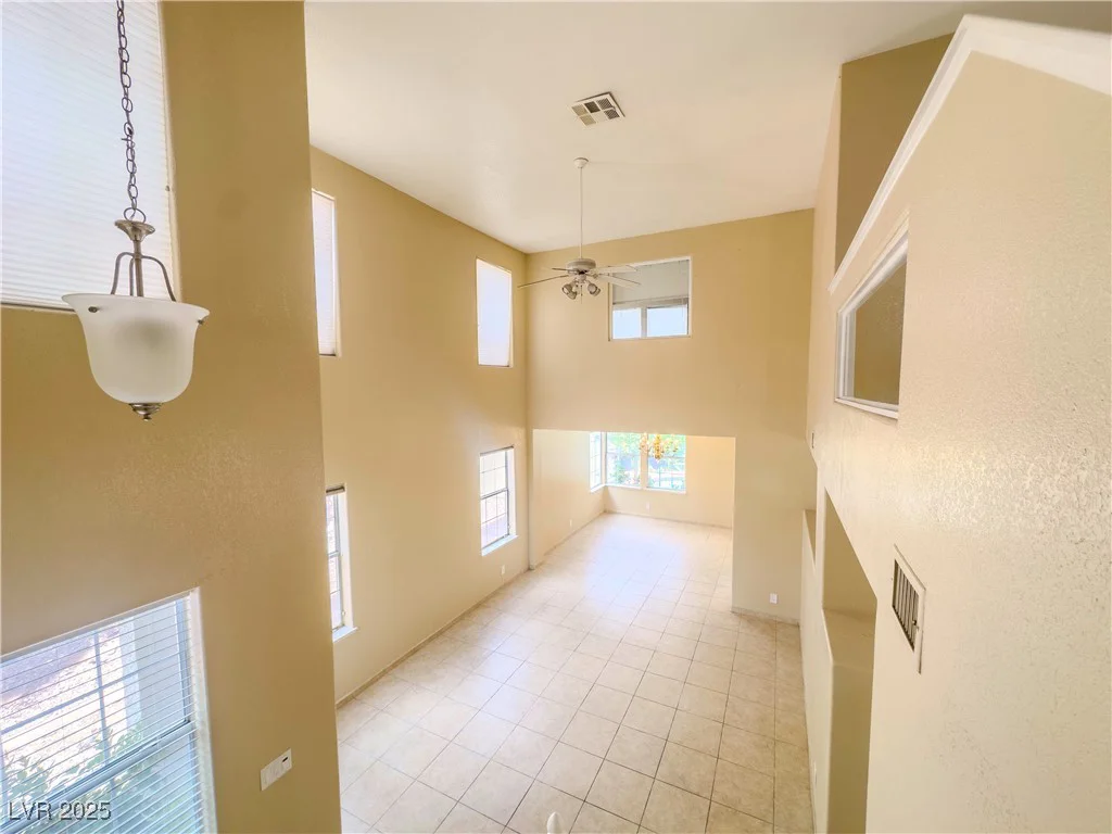 7840 Millhopper, Las Vegas, NV 89128