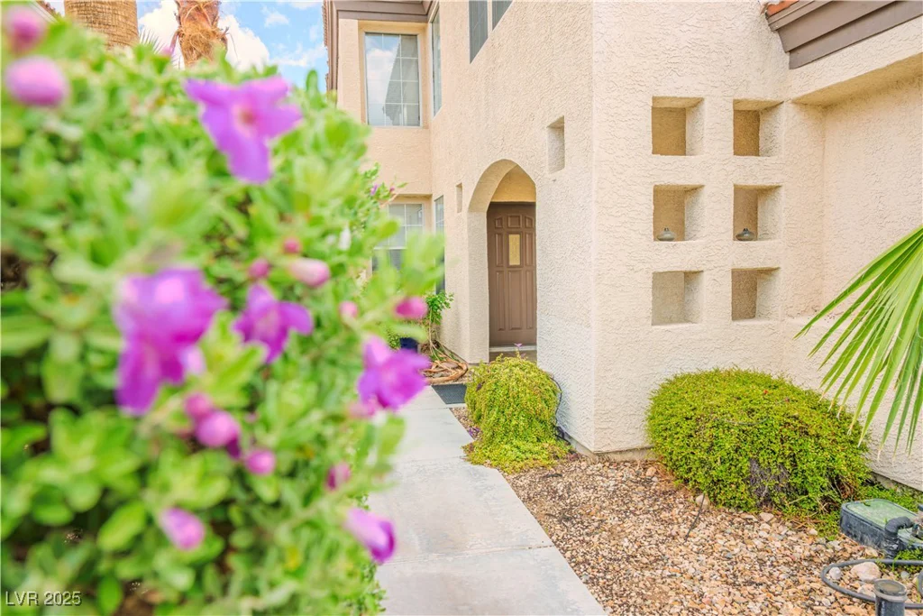 7840 Millhopper, Las Vegas, NV 89128