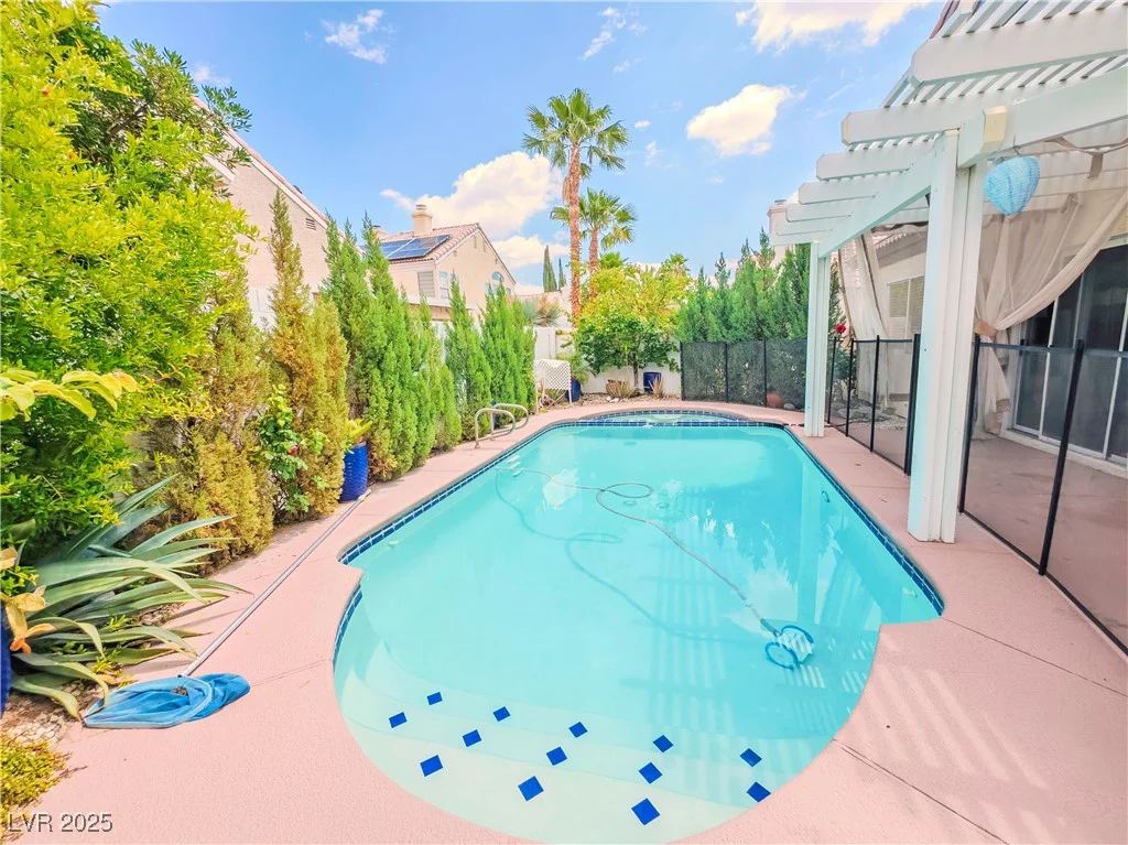 7840 Millhopper, Las Vegas, NV 89128