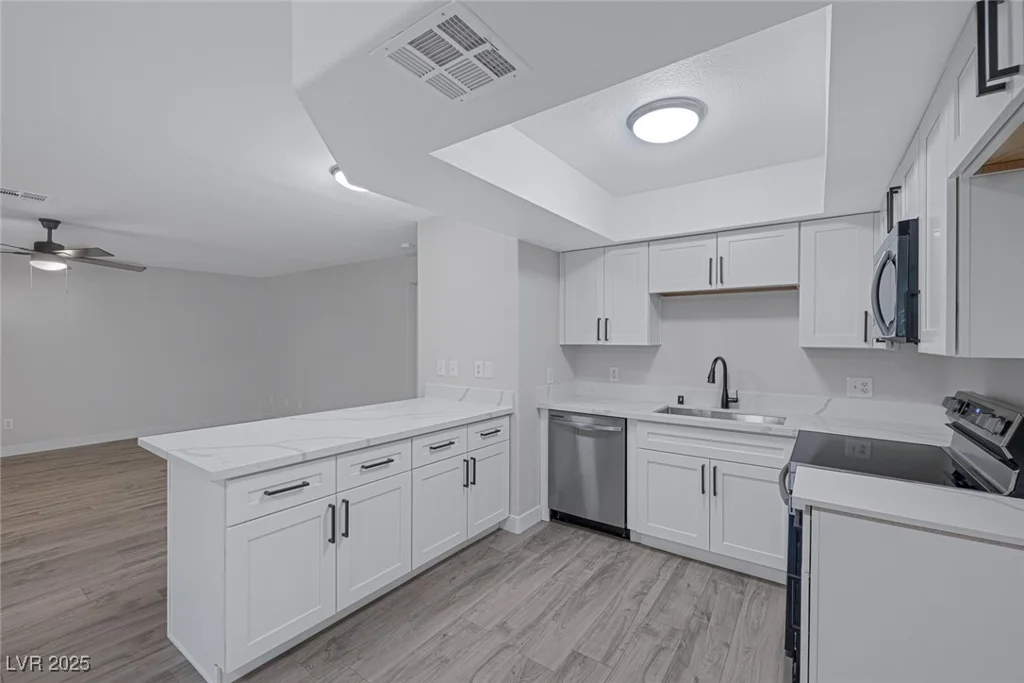 8410 Eldora, Las Vegas, NV 89117