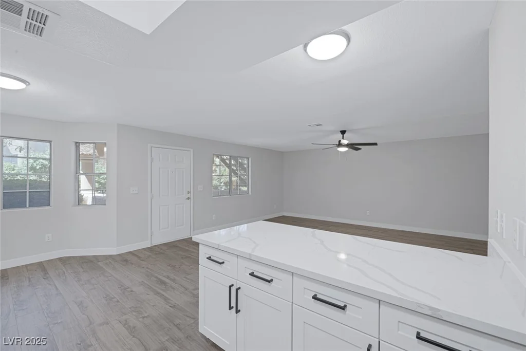 8410 Eldora, Las Vegas, NV 89117