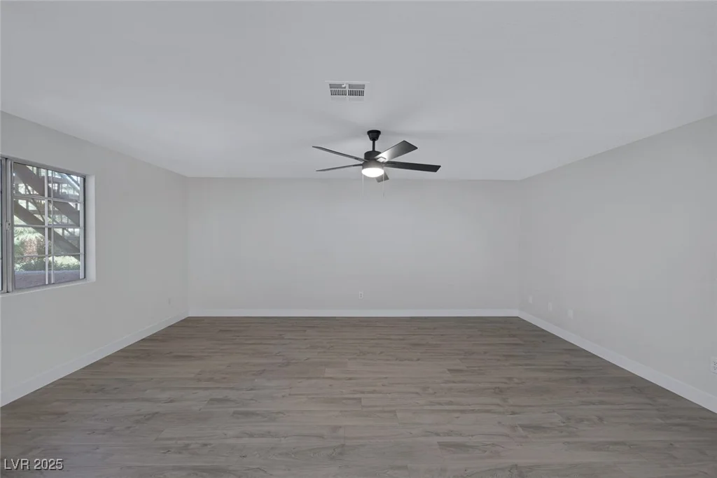 8410 Eldora, Las Vegas, NV 89117