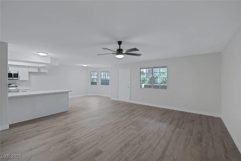 8410 Eldora, Las Vegas, NV 89117