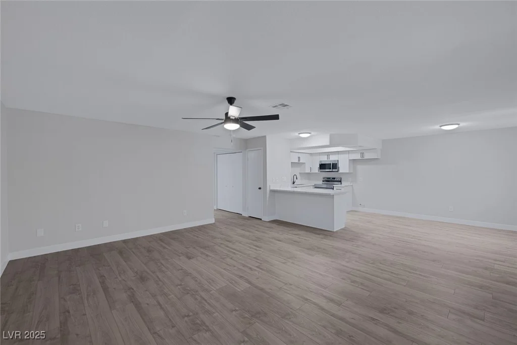 8410 Eldora, Las Vegas, NV 89117