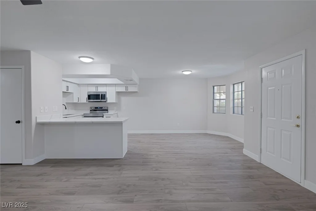 8410 Eldora, Las Vegas, NV 89117