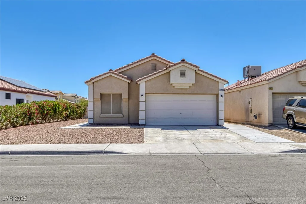 1213 Star Meadow, North Las Vegas, NV 89030