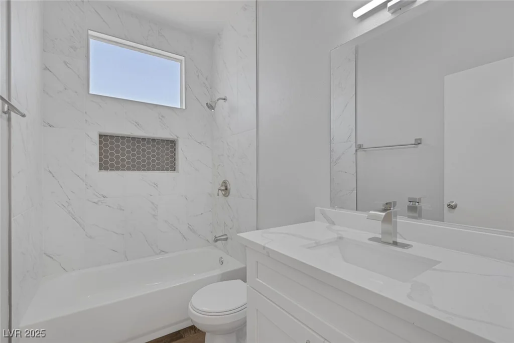 1213 Star Meadow, North Las Vegas, NV 89030