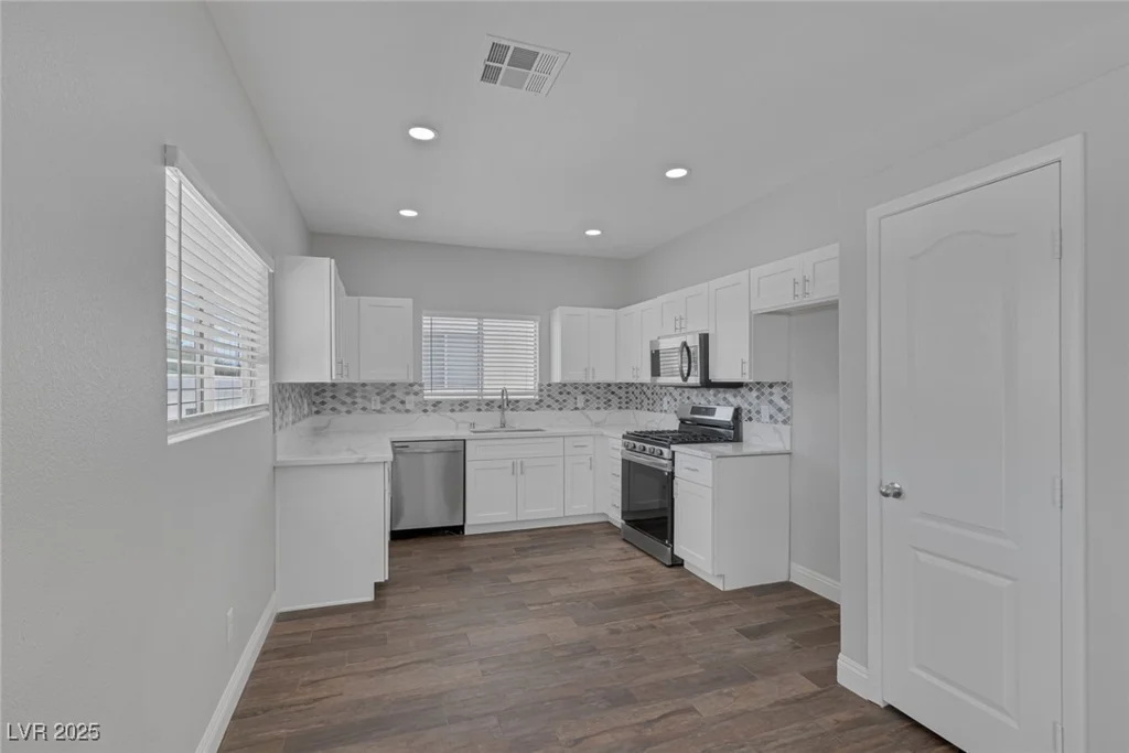 1213 Star Meadow, North Las Vegas, NV 89030