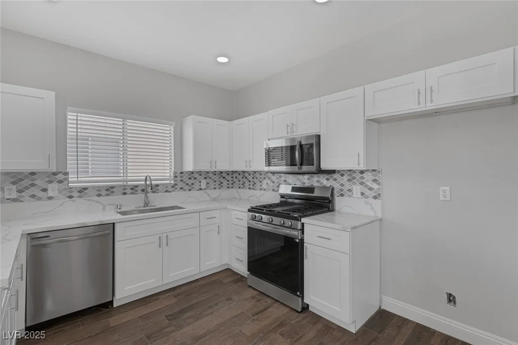 1213 Star Meadow, North Las Vegas, NV 89030