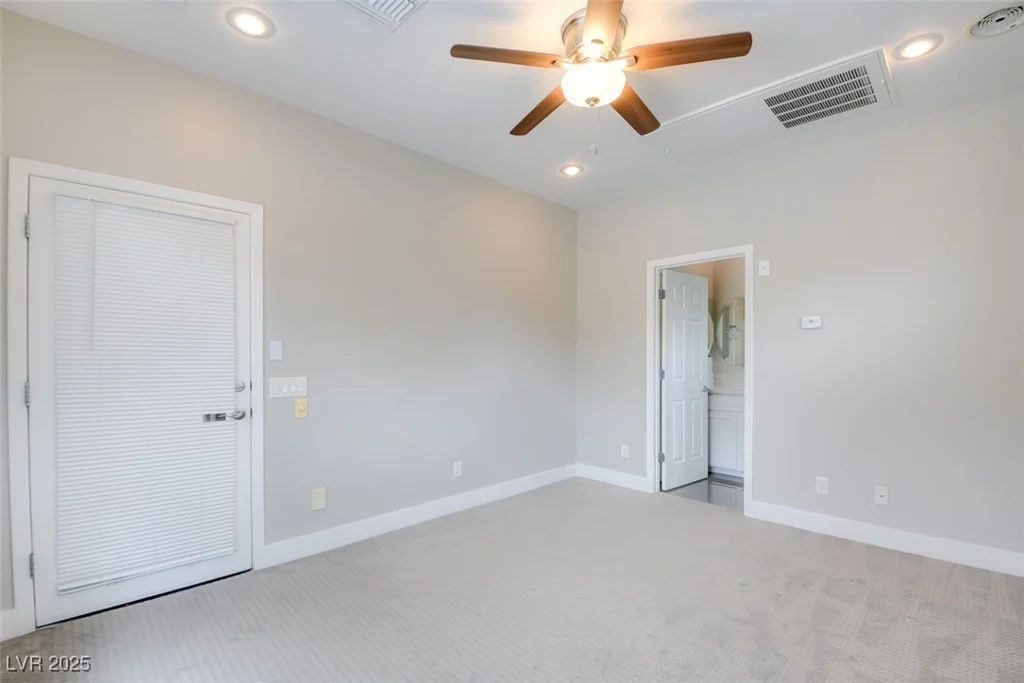 4 Chatmoss, Henderson, NV 89052