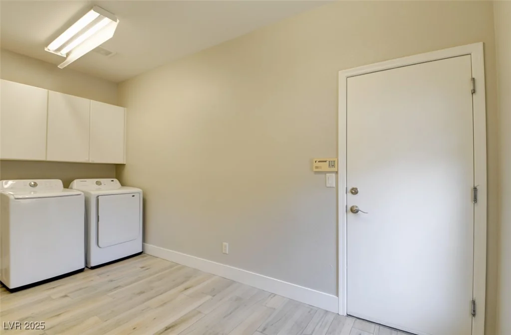 4 Chatmoss, Henderson, NV 89052