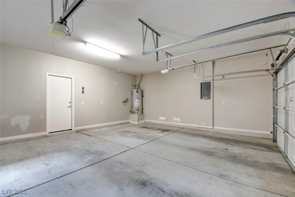 4 Chatmoss, Henderson, NV 89052