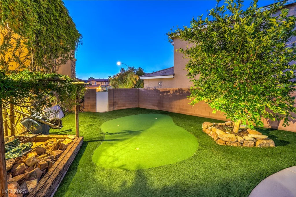 9805 Turtle Walk, Las Vegas, NV 89149