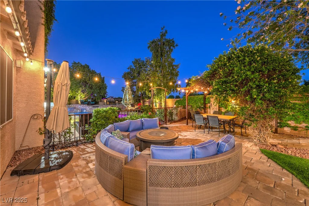 9805 Turtle Walk, Las Vegas, NV 89149