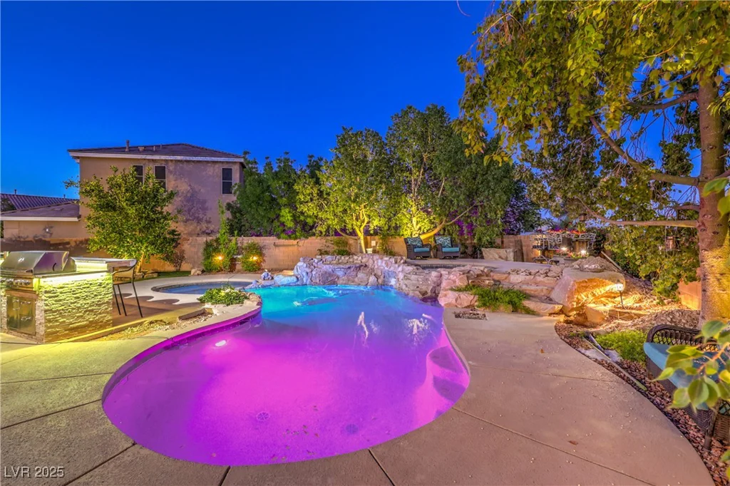 9805 Turtle Walk, Las Vegas, NV 89149