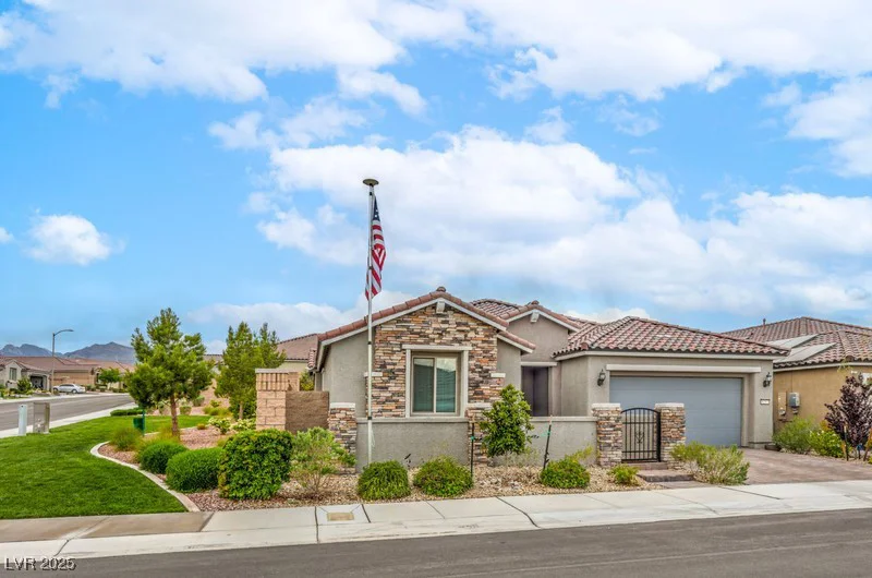 8257 Skye Peak, Las Vegas, NV 89166