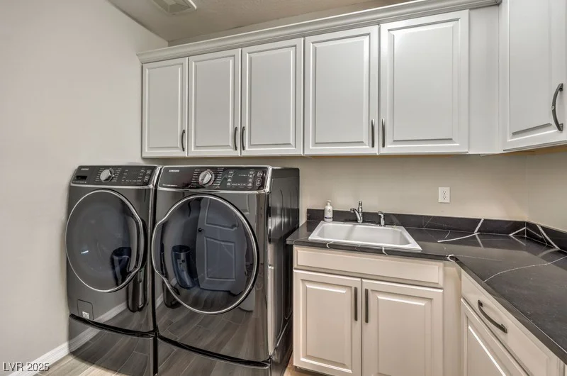 8257 Skye Peak, Las Vegas, NV 89166