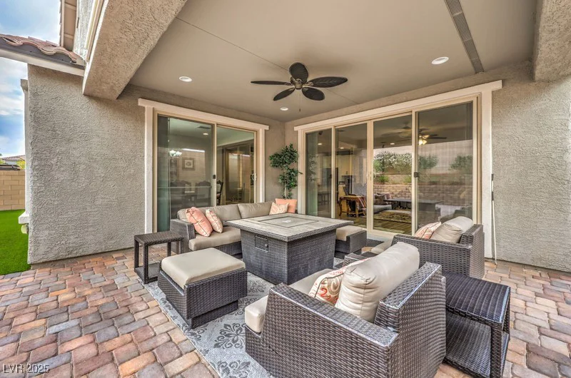 8257 Skye Peak, Las Vegas, NV 89166