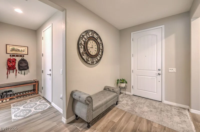 8257 Skye Peak, Las Vegas, NV 89166