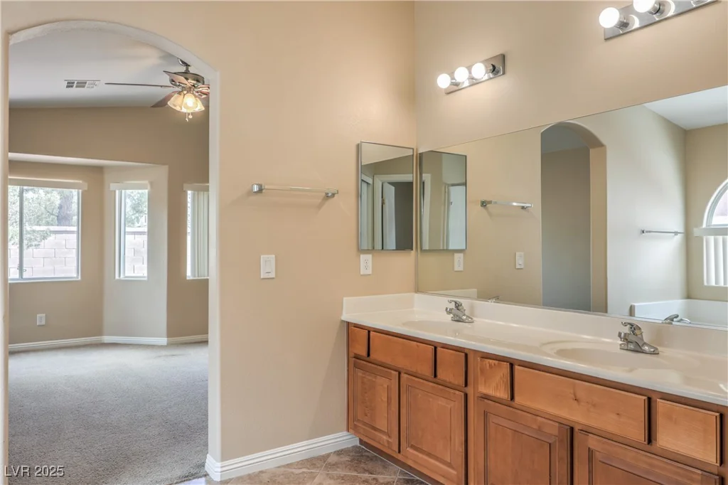 8664 Frasure Falls, Las Vegas, NV 89178