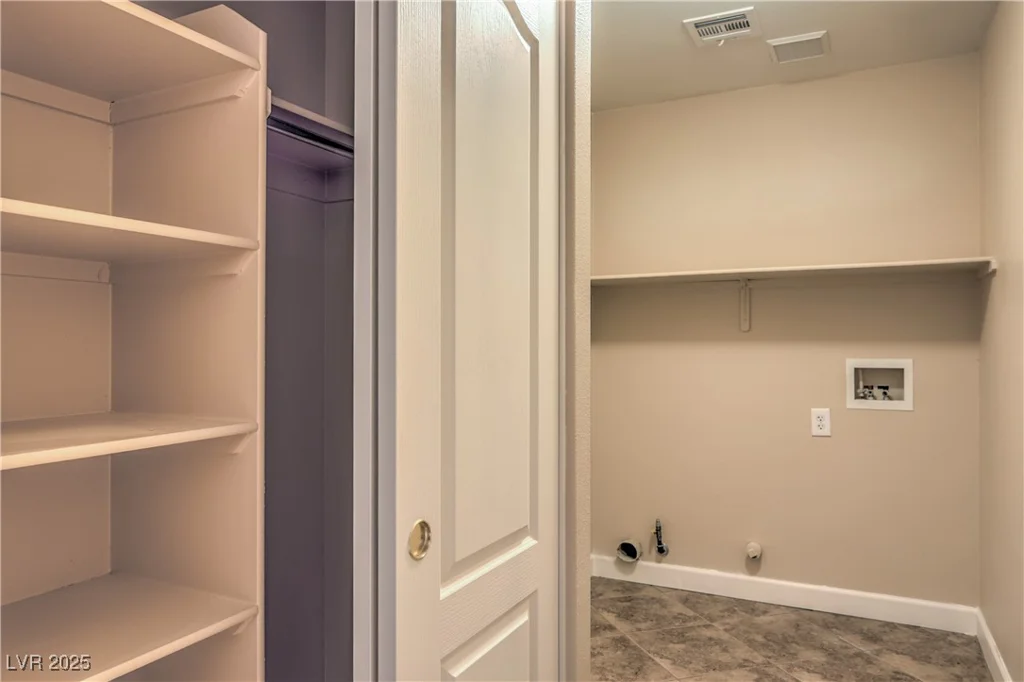 8664 Frasure Falls, Las Vegas, NV 89178