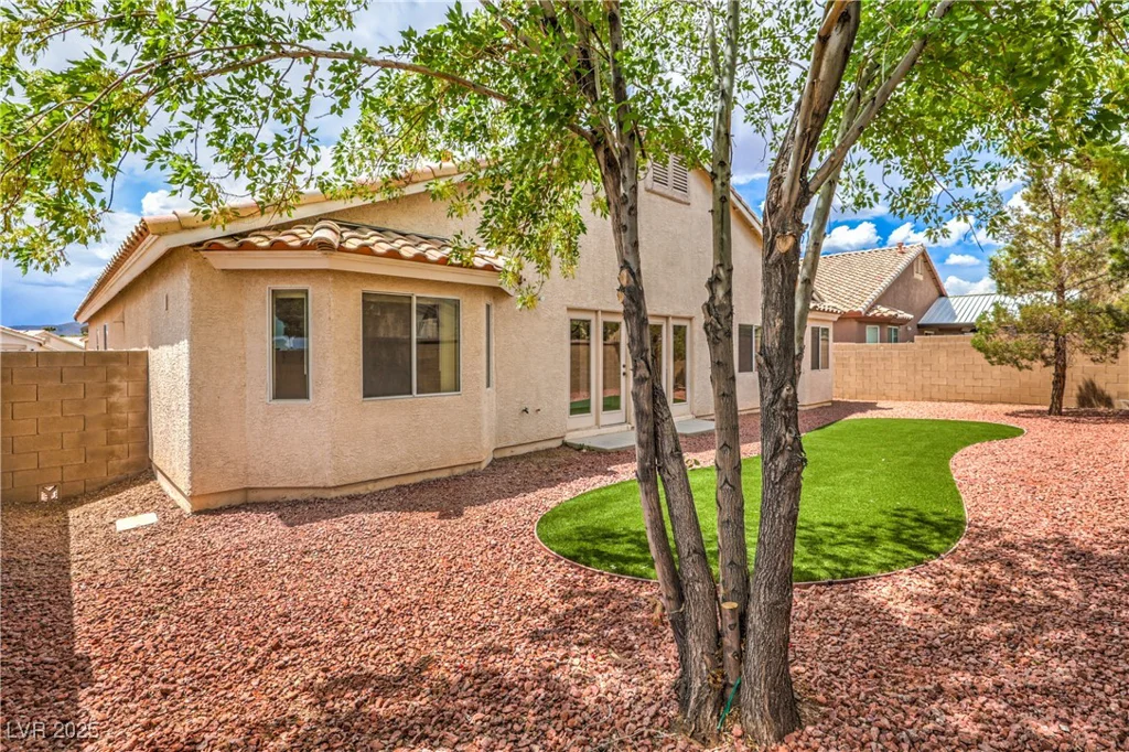 8664 Frasure Falls, Las Vegas, NV 89178