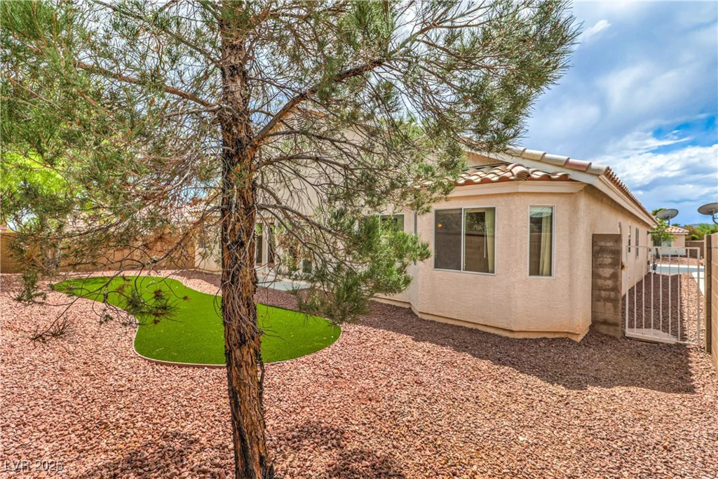 8664 Frasure Falls, Las Vegas, NV 89178
