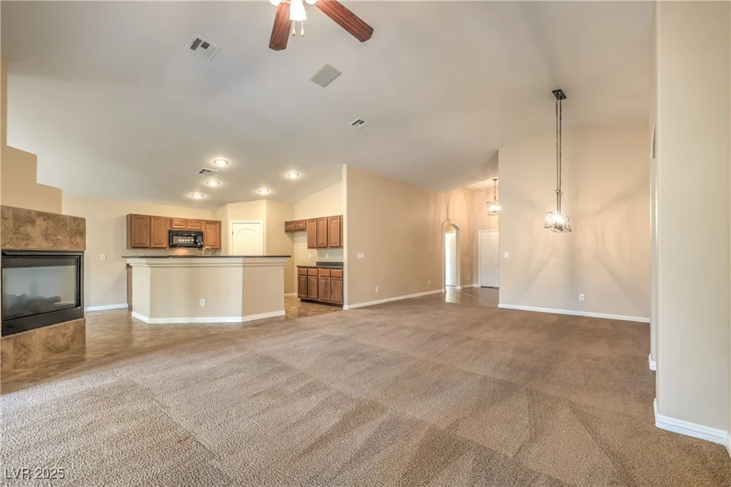8664 Frasure Falls, Las Vegas, NV 89178