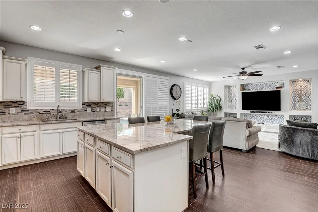 305 Rezzo, Las Vegas, NV 89138