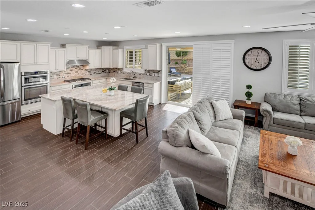 305 Rezzo, Las Vegas, NV 89138