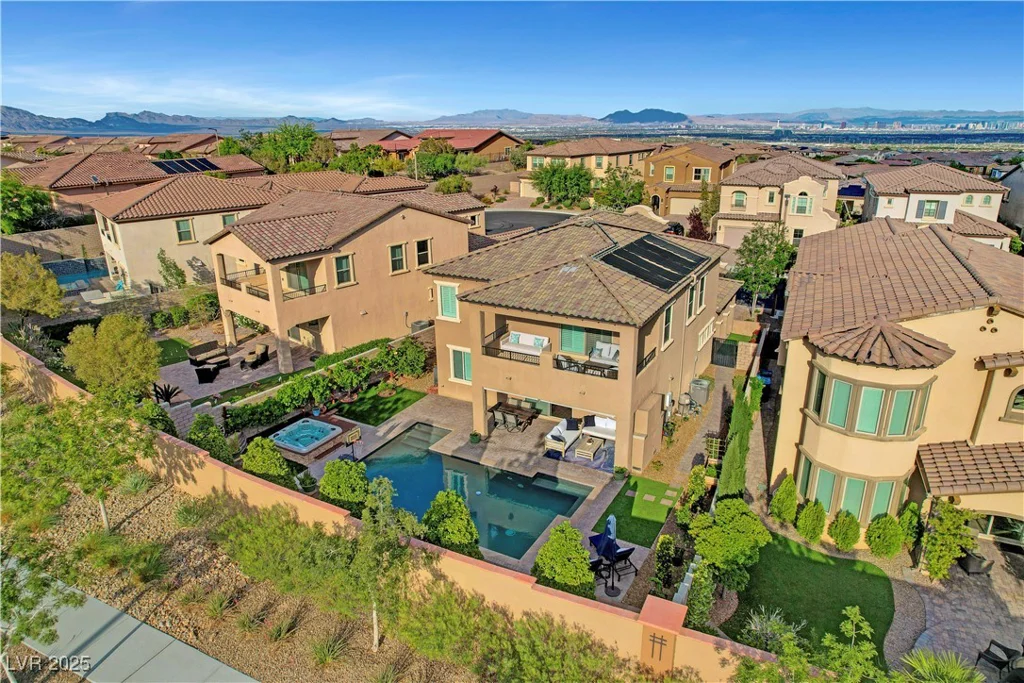 305 Rezzo, Las Vegas, NV 89138
