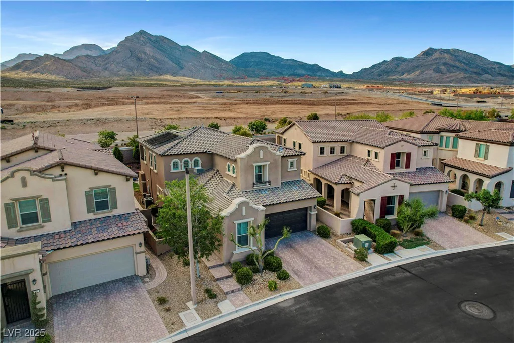 305 Rezzo, Las Vegas, NV 89138