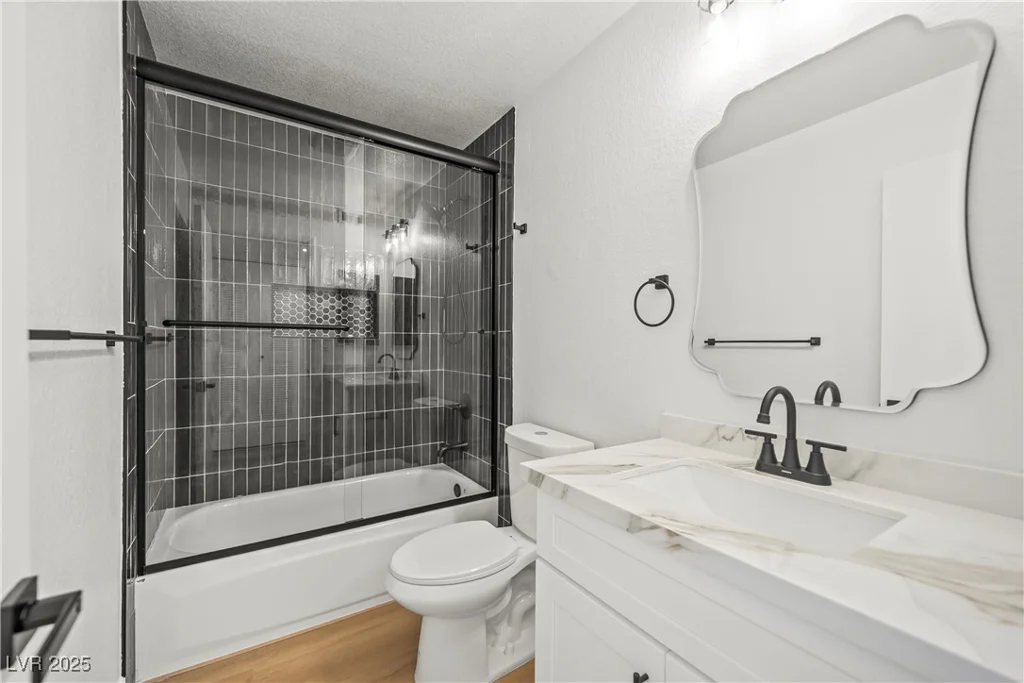 389 Umbria, Henderson, NV 89014