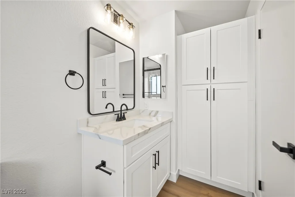 389 Umbria, Henderson, NV 89014