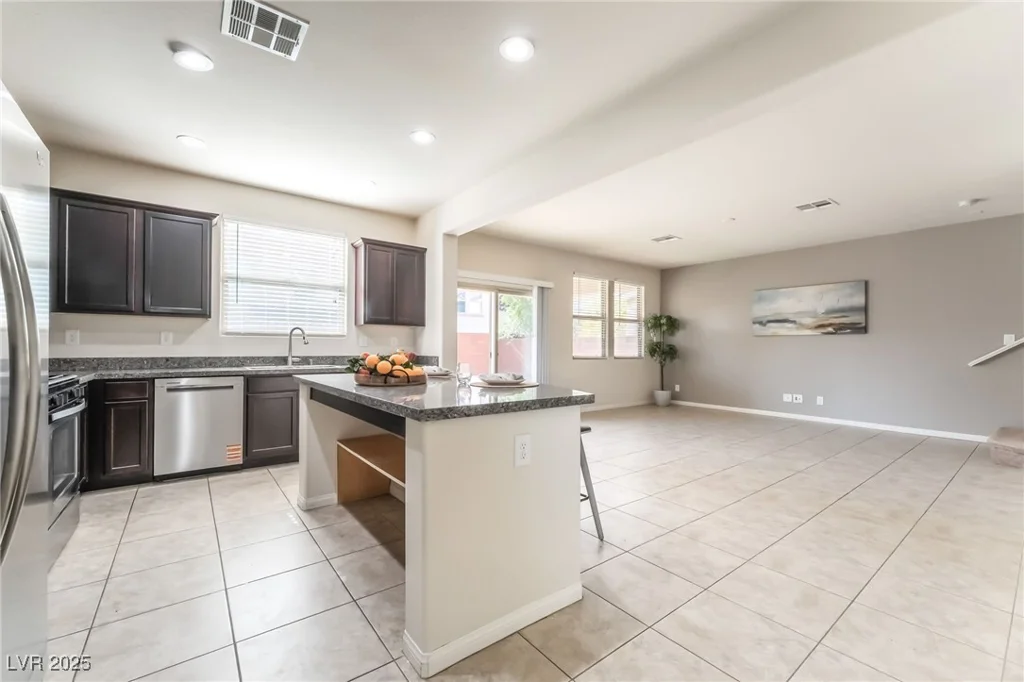 6412 Dimatteo, Las Vegas, NV 89148