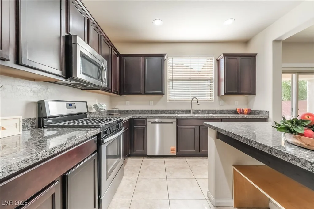 6412 Dimatteo, Las Vegas, NV 89148