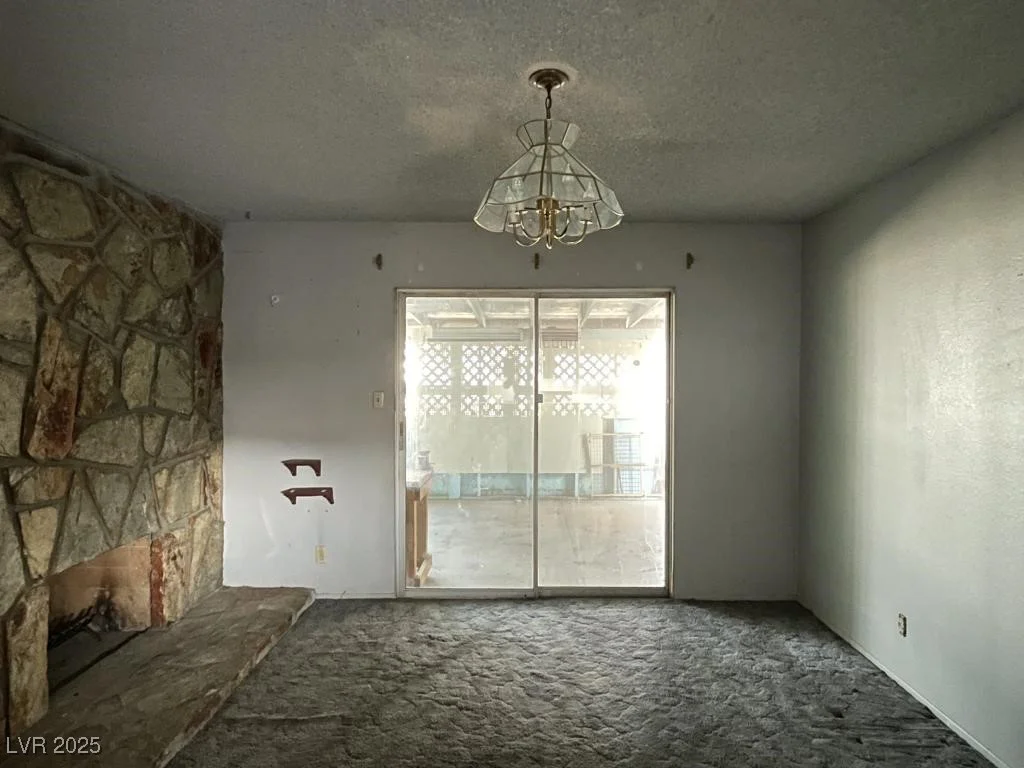 204 Bradshaw, Las Vegas, NV 89145