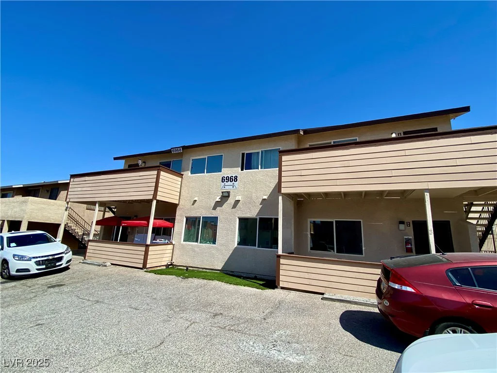 6968 Hopkins, Las Vegas, NV 89156