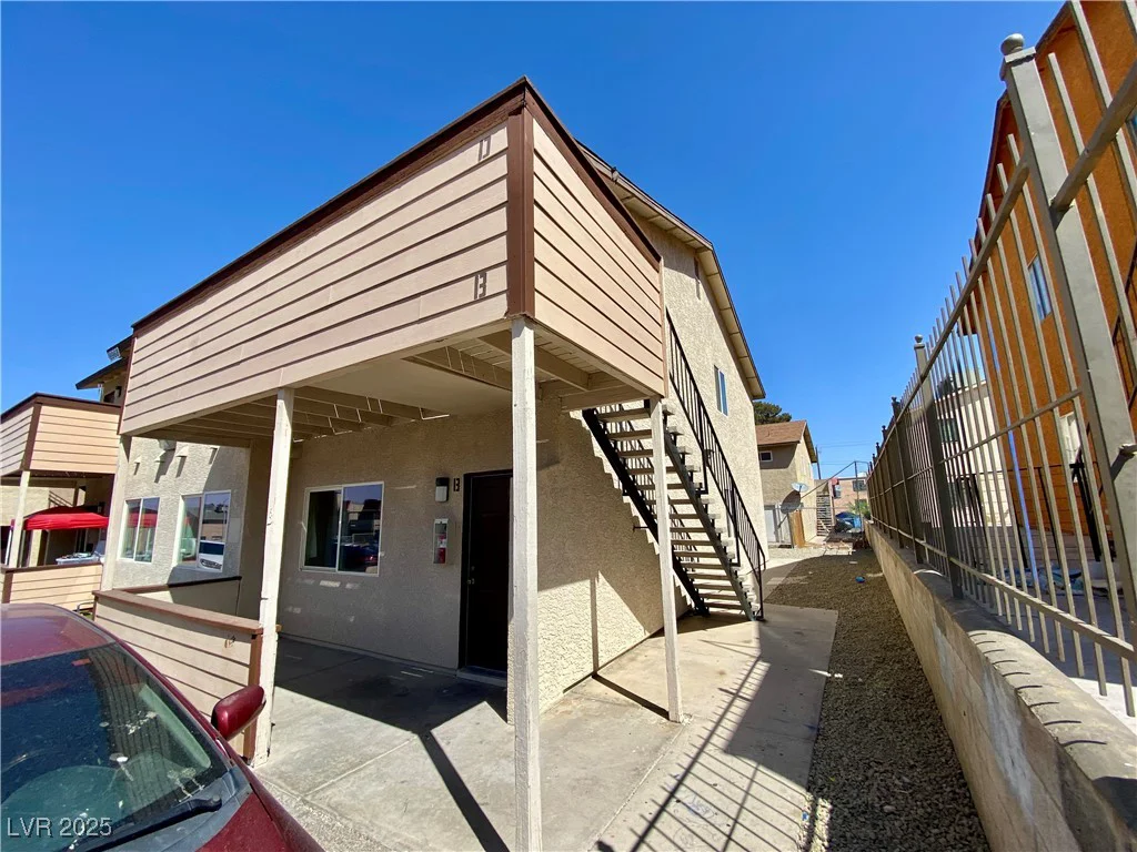 6968 Hopkins, Las Vegas, NV 89156
