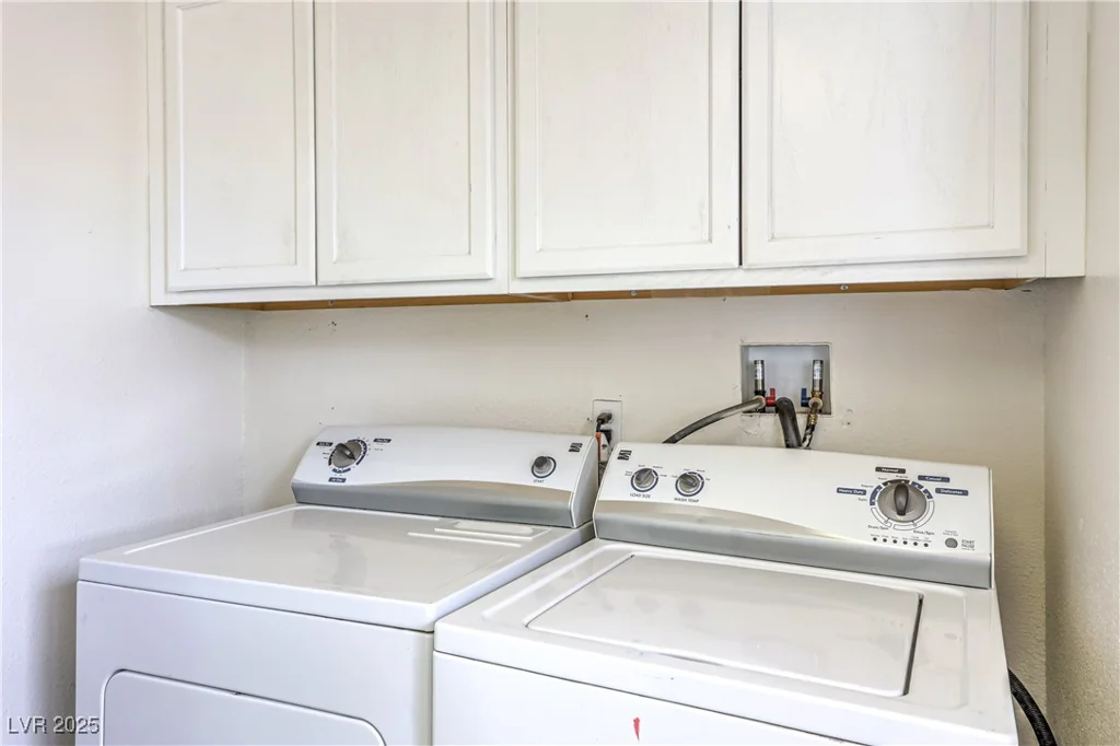 2825 Berg, North Las Vegas, NV 89030