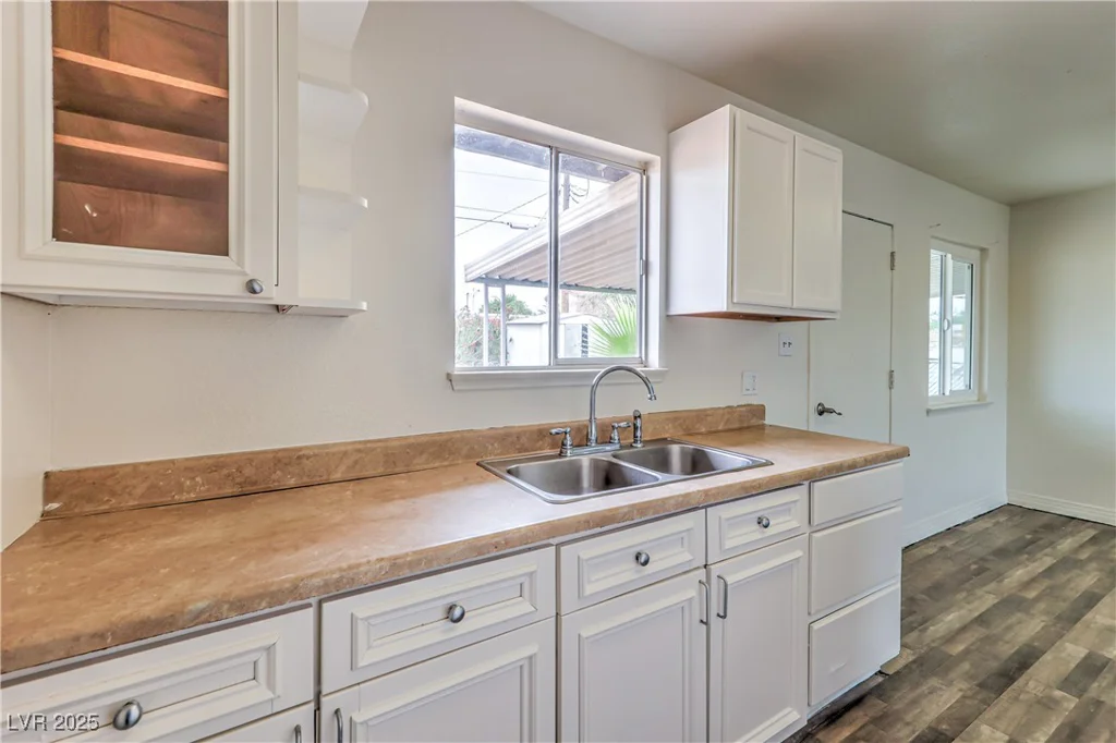 2825 Berg, North Las Vegas, NV 89030
