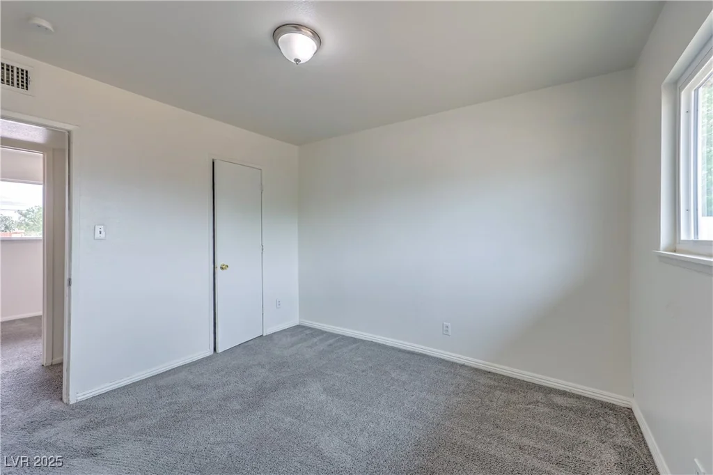 2825 Berg, North Las Vegas, NV 89030