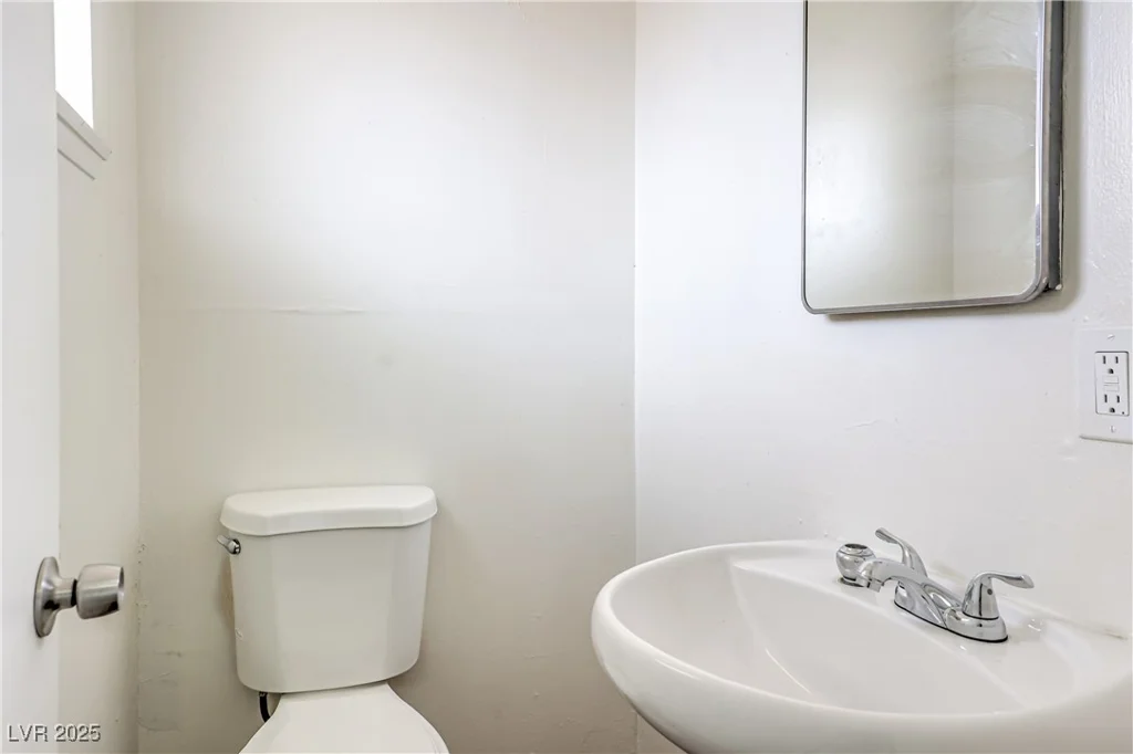 2825 Berg, North Las Vegas, NV 89030