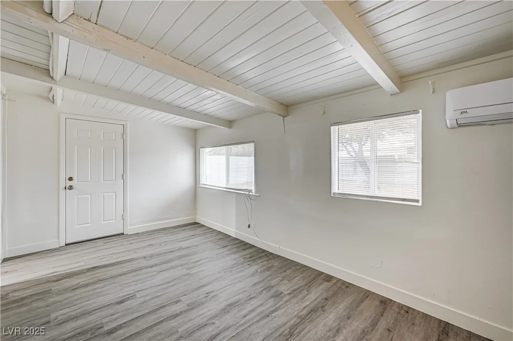701 Harvard, Las Vegas, NV 89107
