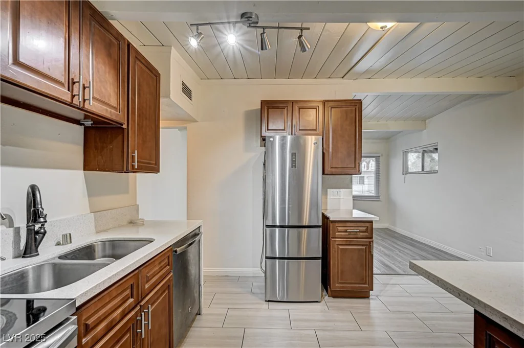 701 Harvard, Las Vegas, NV 89107