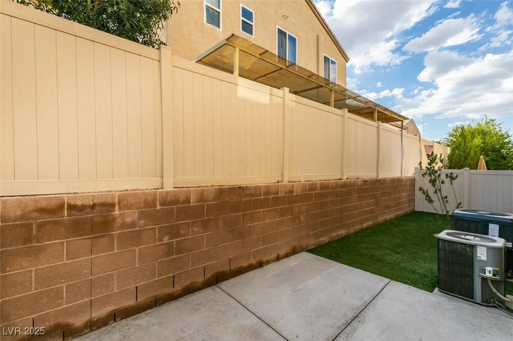 9019 Winchester Ridge, Las Vegas, NV 89139