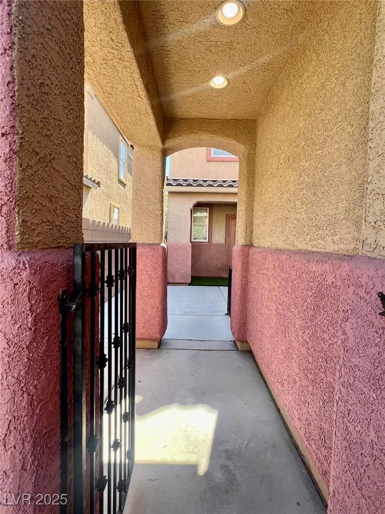 8990 Partridge Hill, Las Vegas, NV 89148