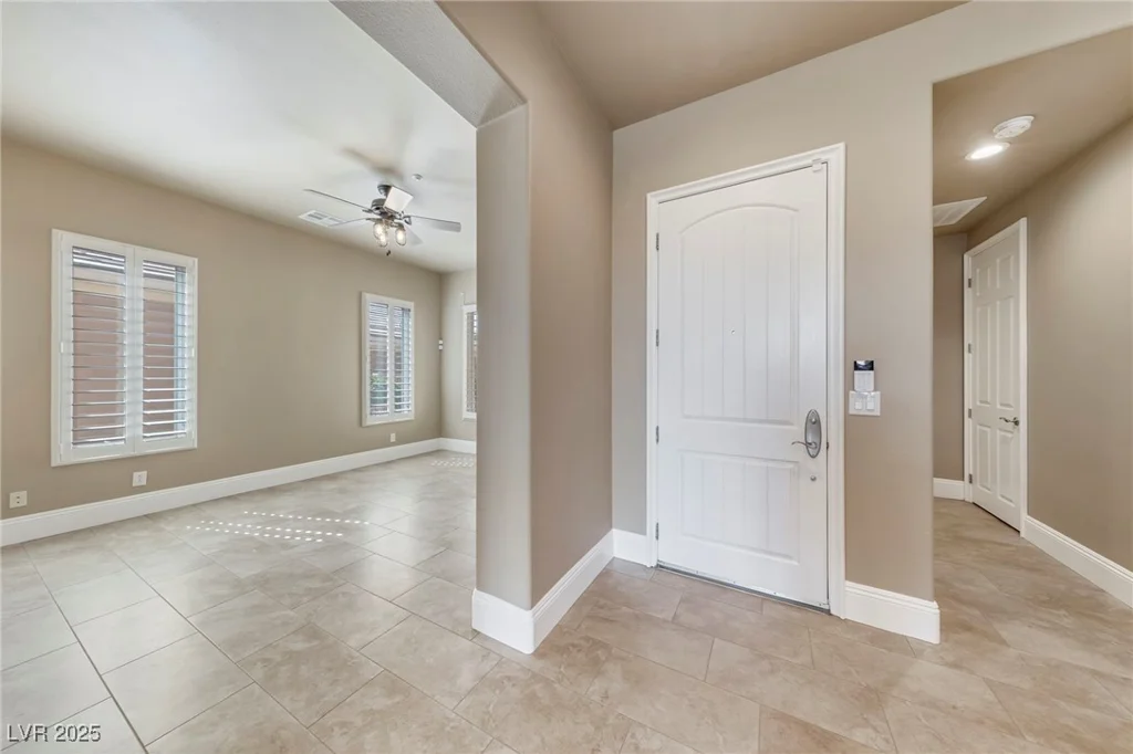 16 Cerchio Basso, Henderson, NV 89011