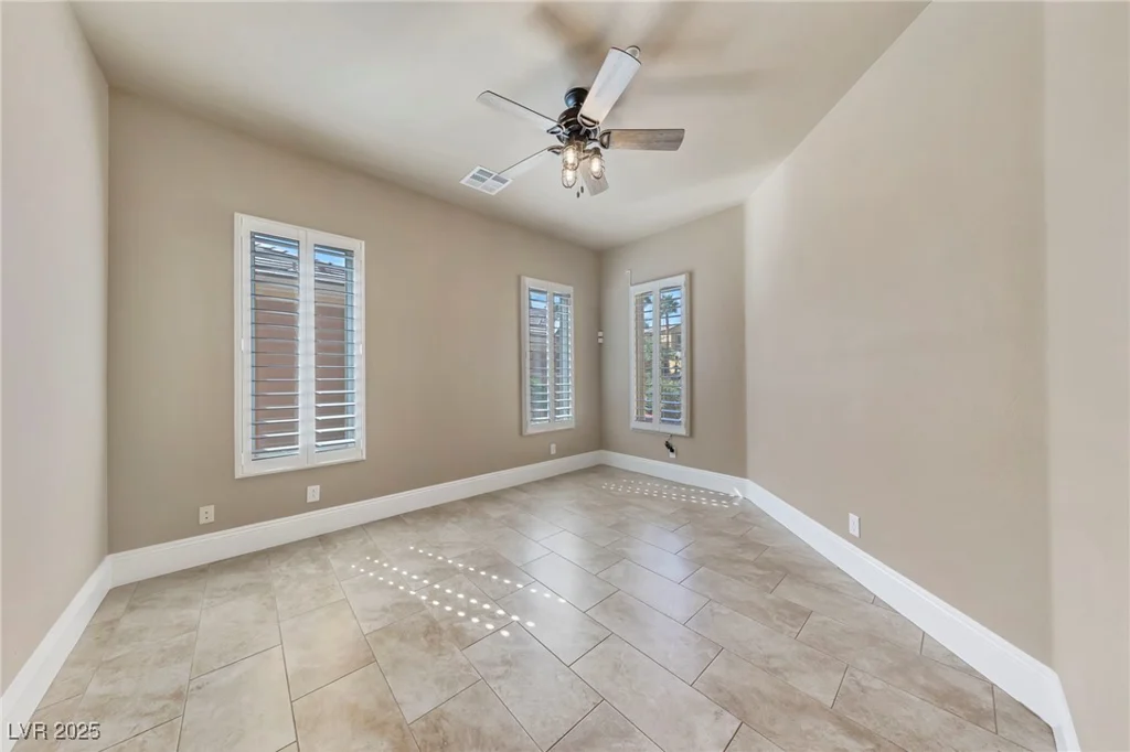 16 Cerchio Basso, Henderson, NV 89011