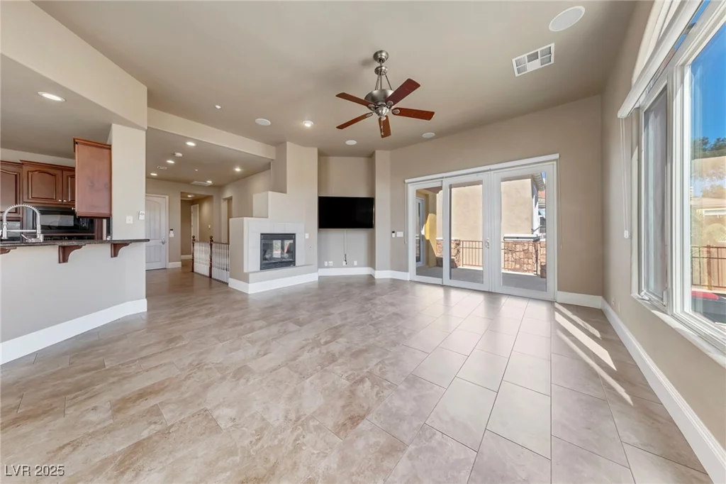 16 Cerchio Basso, Henderson, NV 89011